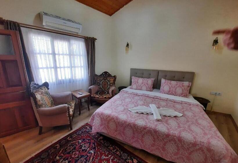 تختخواب و صبحانه Ali Baba's House