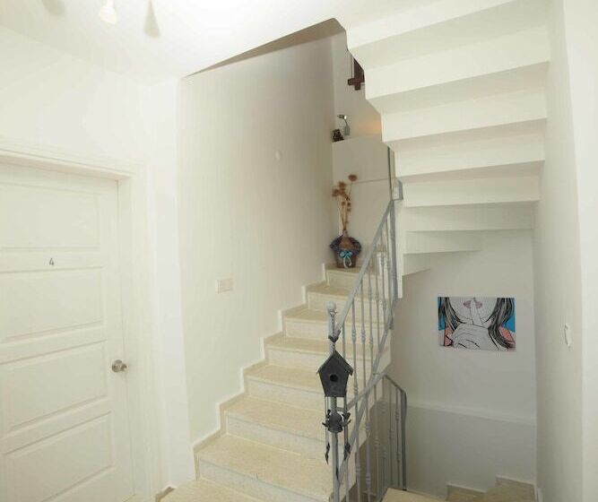 تختخواب و صبحانه Aspasia House