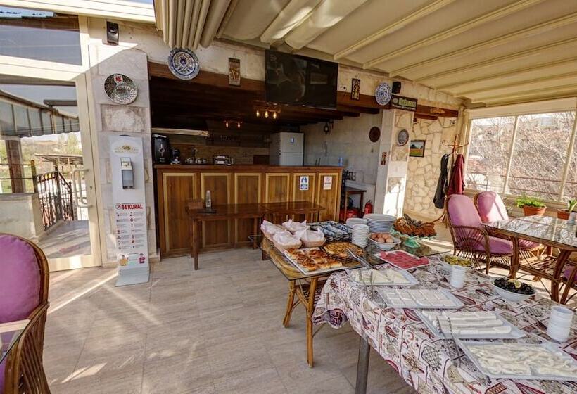 تختخواب و صبحانه Hikmet's House