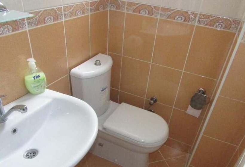 مبيت وإفطار Karadeniz Pansiyon