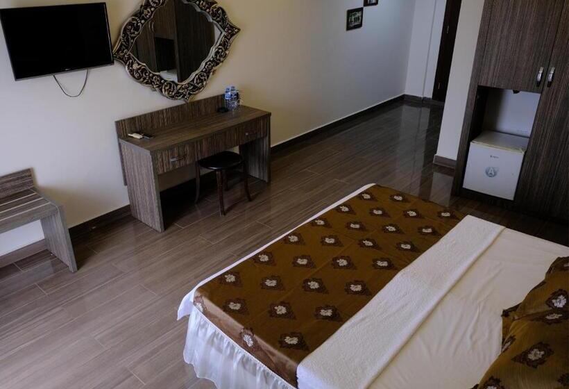 مبيت وإفطار Truva Life