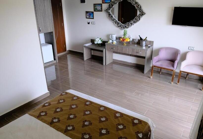 مبيت وإفطار Truva Life