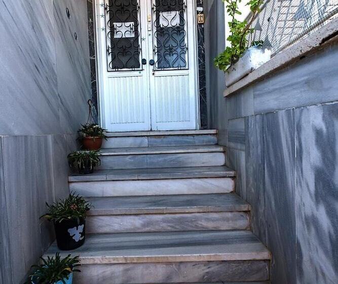 تختخواب و صبحانه Villa Vongole