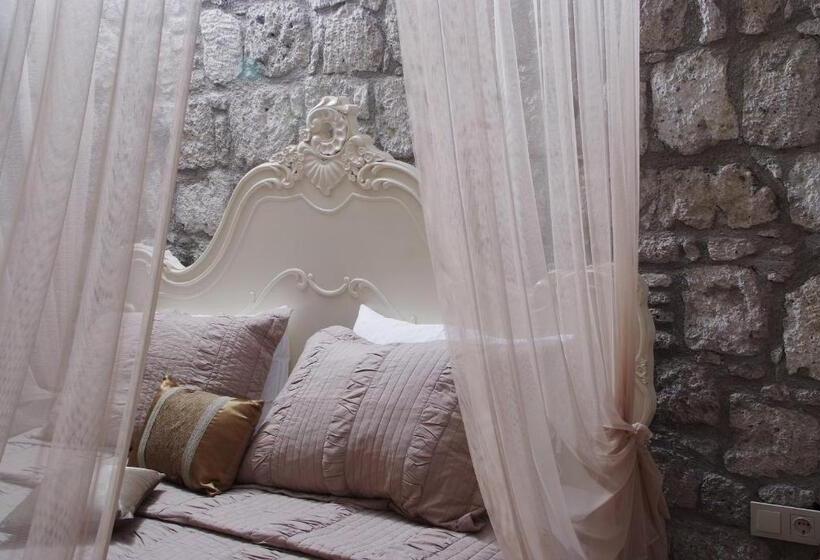 Chigdem Hotel Special Category