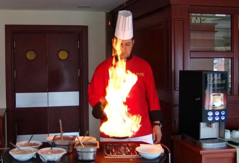 Grand Ozeren Otel & Spa