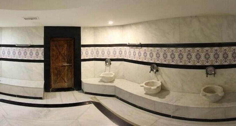 Grand Ozeren Otel & Spa