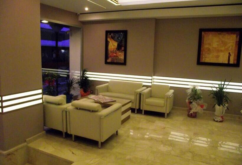 فندق Almina Park