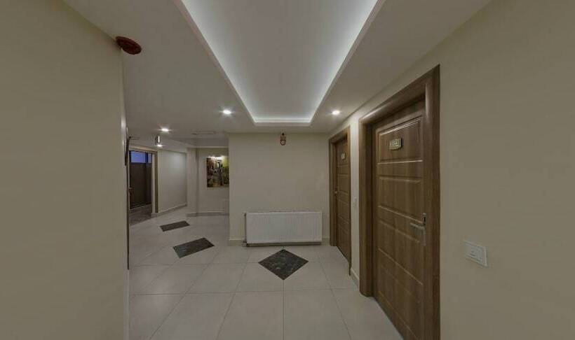 בית מלון כפרי Apameia