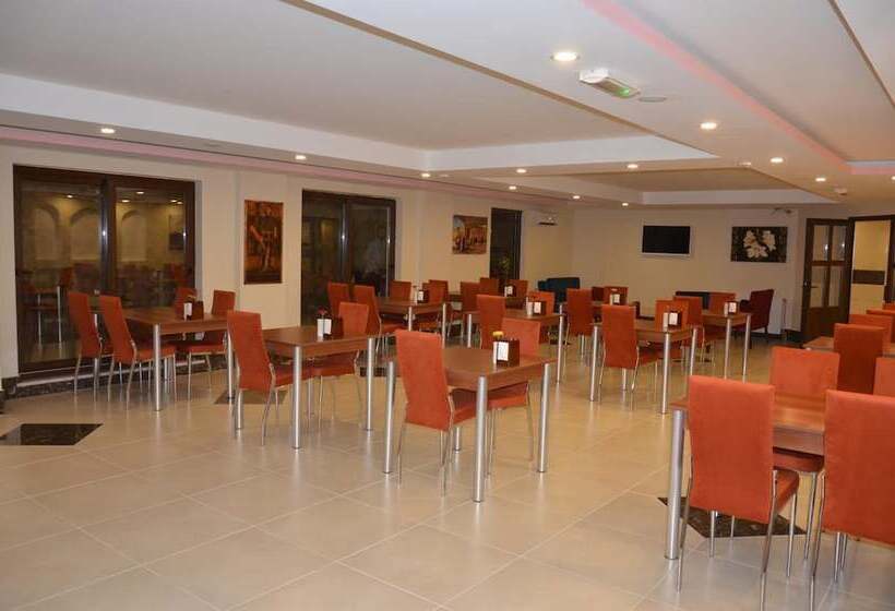 בית מלון כפרי Apameia