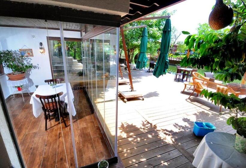 בית מלון כפרי Beyaz Ev Agva  Adult Only +15