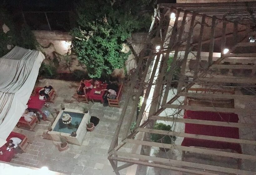 هتل Beyzade Konak