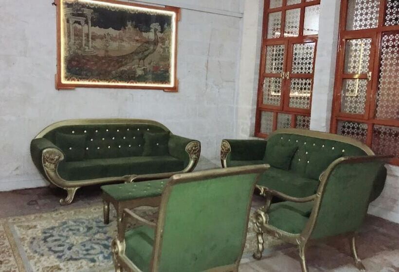 هتل Beyzade Konak