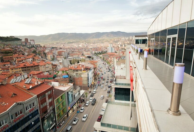 בית מלון כפרי Cavusoglu Tower