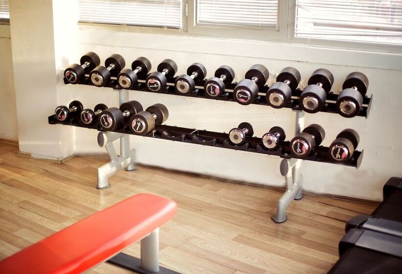 בית מלון כפרי Cavusoglu Tower