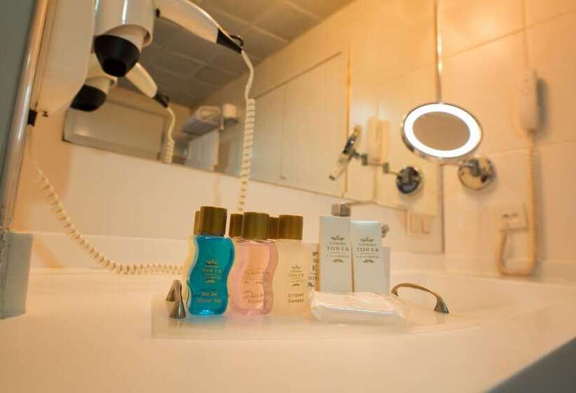 בית מלון כפרי Cavusoglu Tower