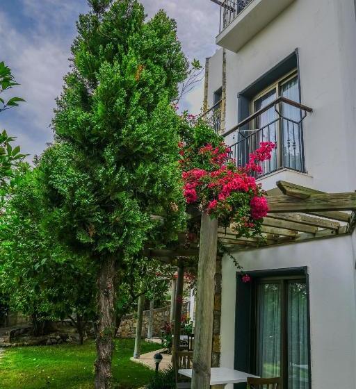 فندق Costa 3s Beach