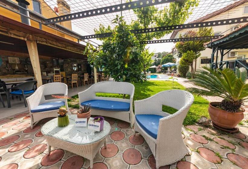 호텔 Dedeminn Garden