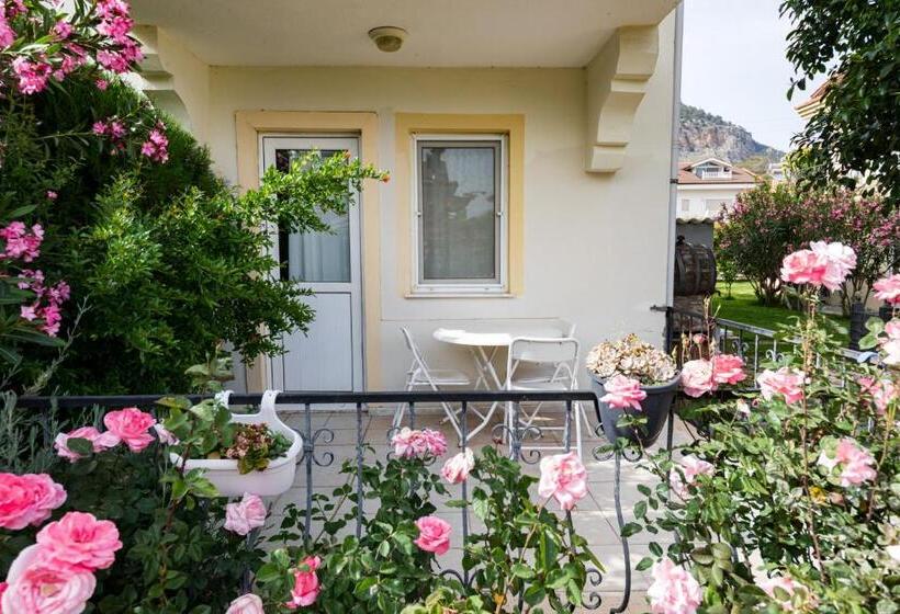 호텔 Dedeminn Garden