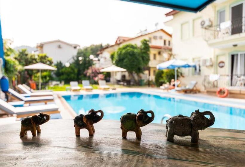 호텔 Dedeminn Garden