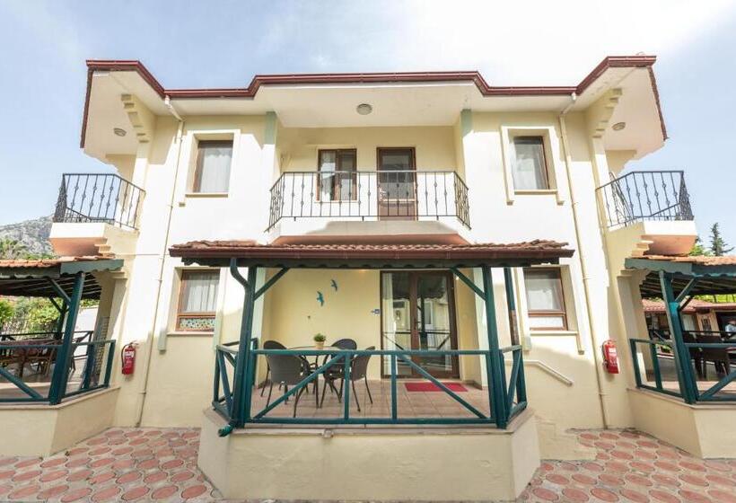 호텔 Dedeminn Garden