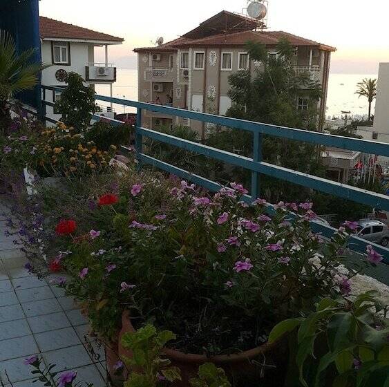هتل Delphin Apart