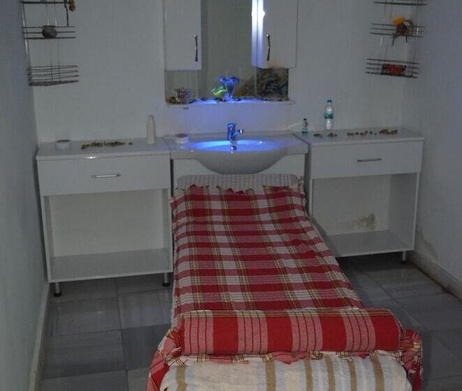 هتل Delphin Apart