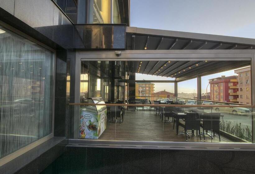 בית מלון כפרי Fesa Business