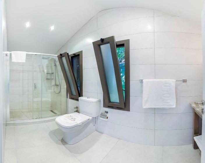 호텔 Golden Key Bordubet