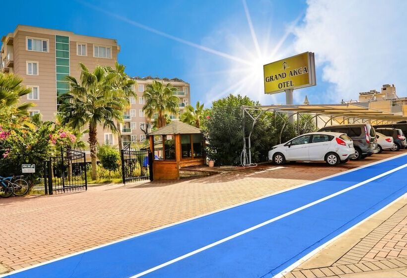 هتل Grand Akca