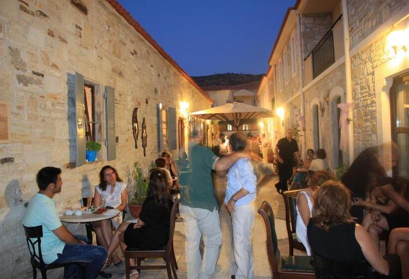 בית מלון כפרי Griffon