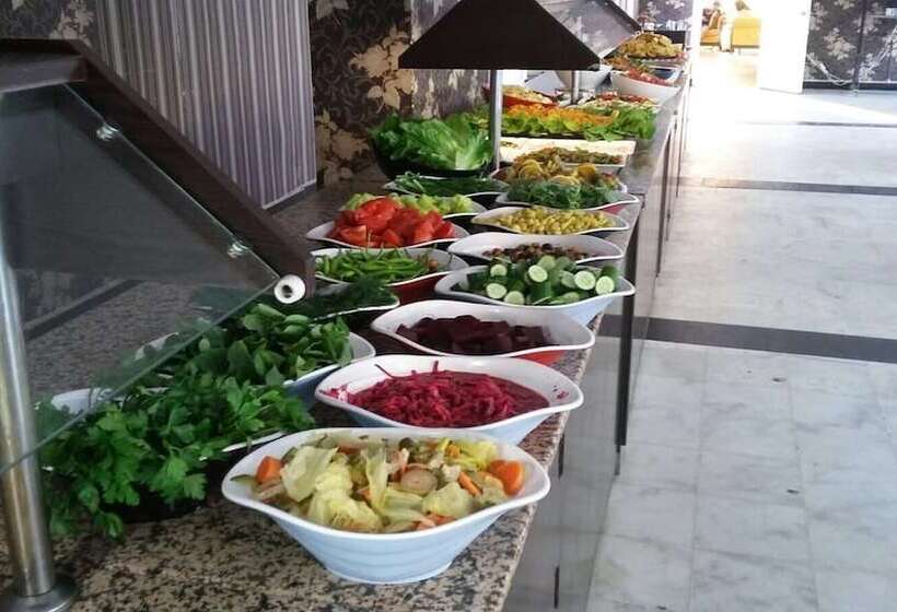 Honeymoon Beach Otel