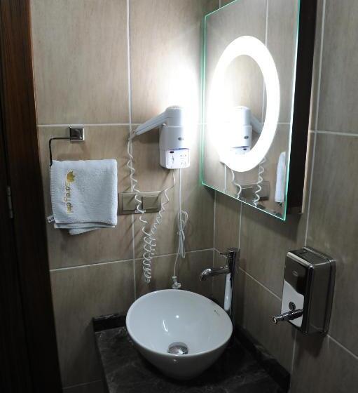 فندق Izmıt Saray