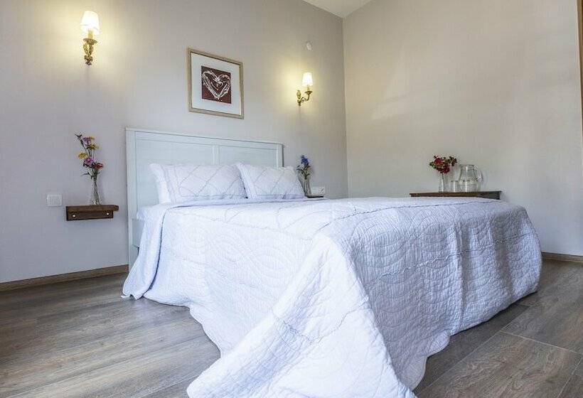 호텔 Karaburun Konak