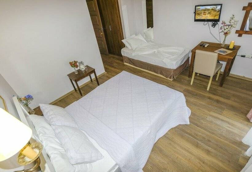 호텔 Karaburun Konak