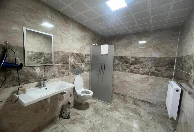 Отель Köprücü