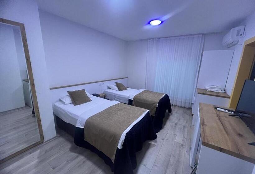 Отель Köprücü