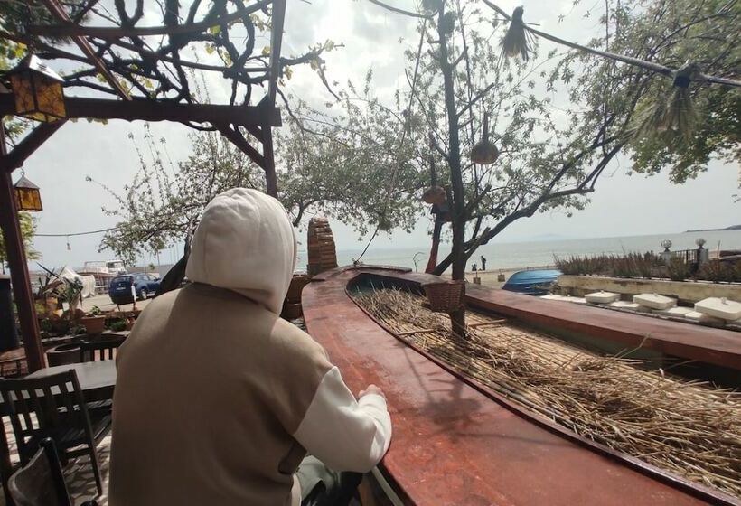 Отель Mare & Monte