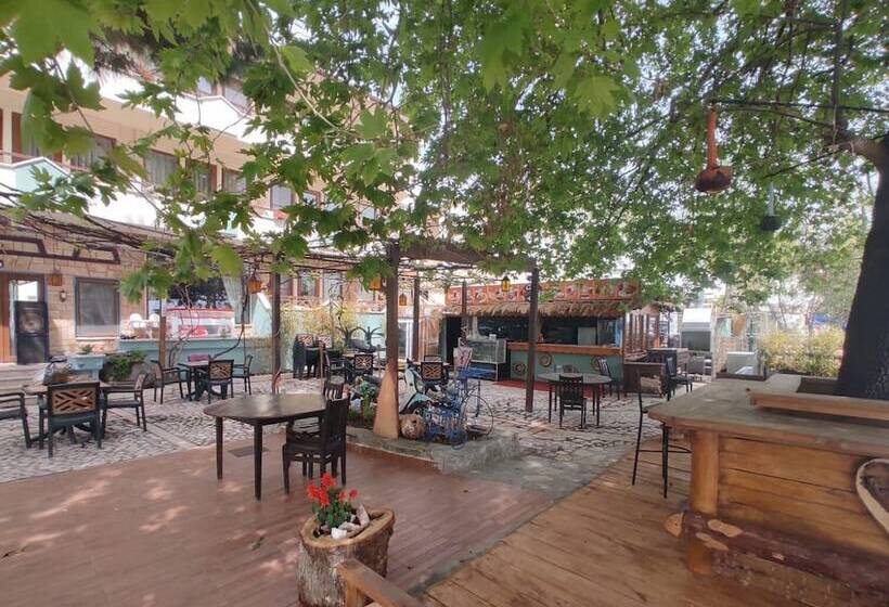 Отель Mare & Monte