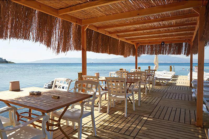 בית מלון כפרי Meteor Beach