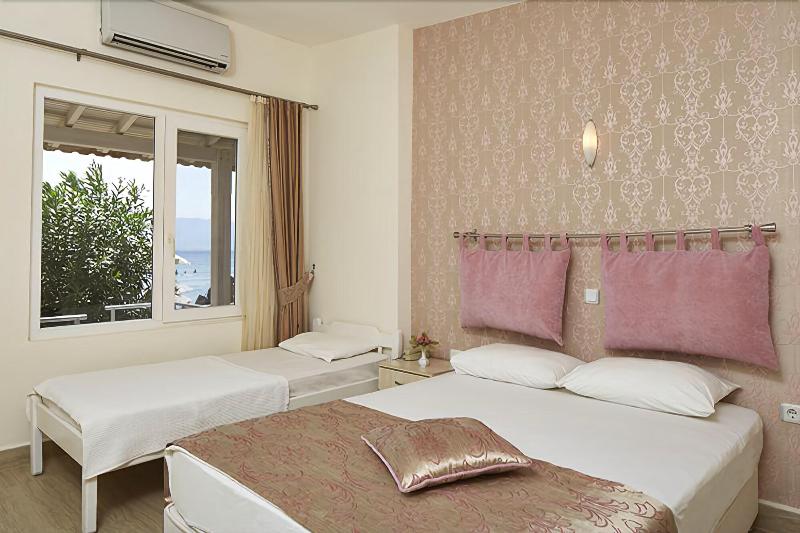 فندق Meteor Beach