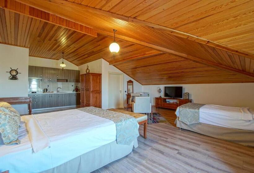 בית מלון כפרי My Marina Select