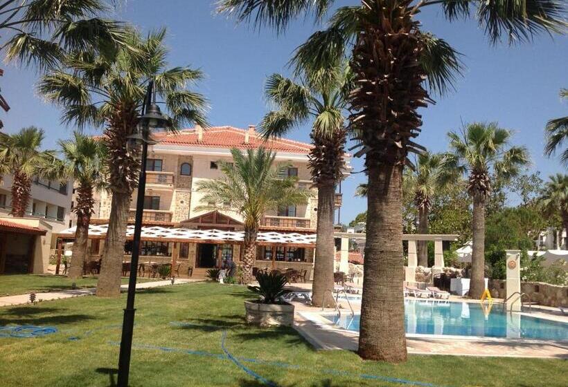 בית מלון כפרי My Marina Select