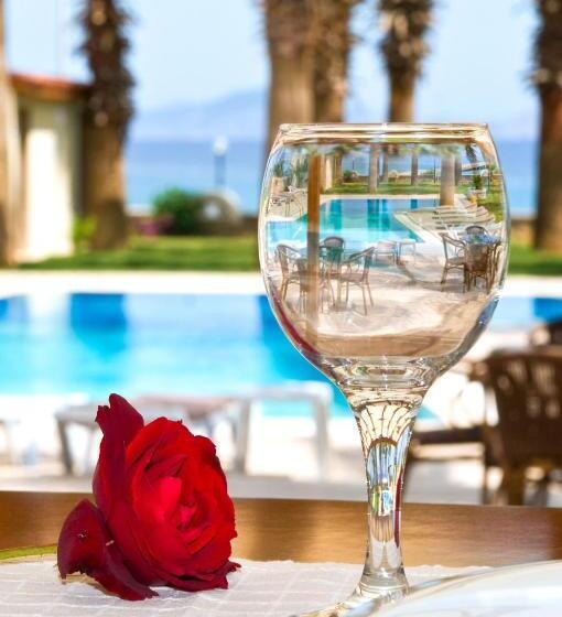 בית מלון כפרי My Marina Select