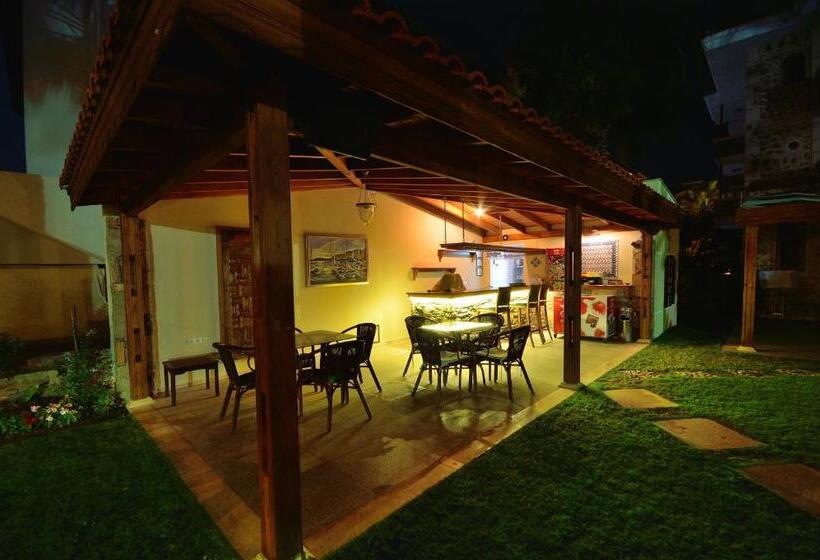 בית מלון כפרי My Marina Select