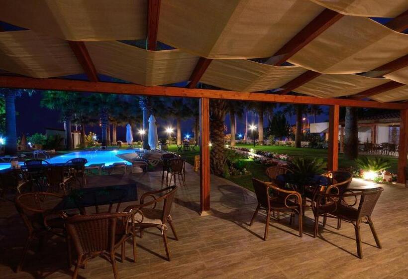 בית מלון כפרי My Marina Select