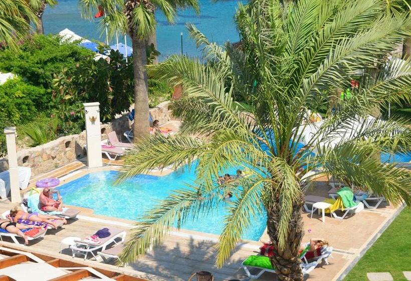 בית מלון כפרי My Marina Select