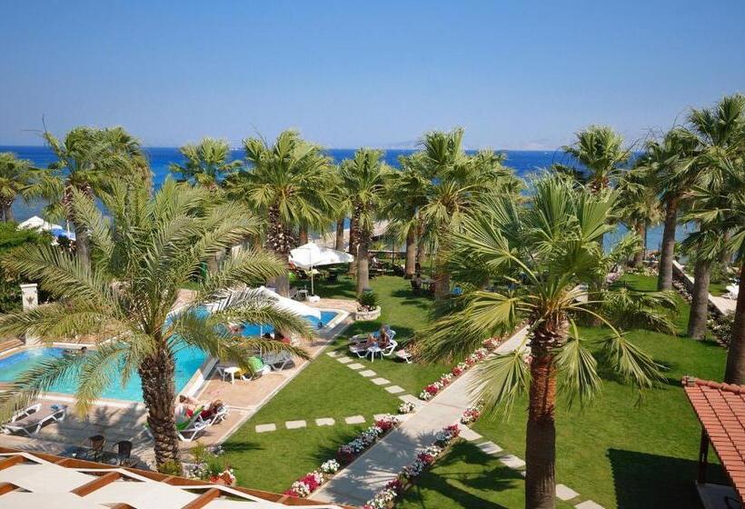 בית מלון כפרי My Marina Select