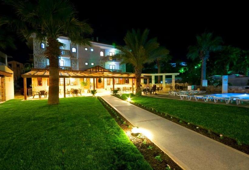 בית מלון כפרי My Marina Select