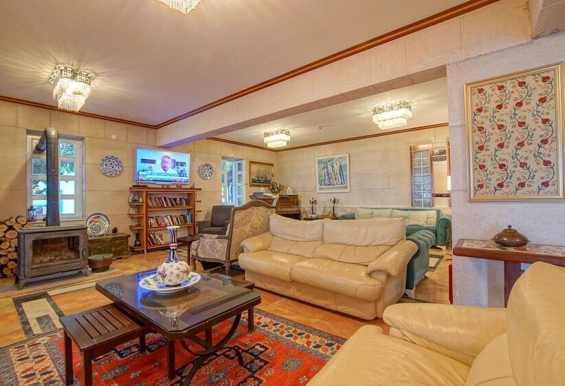 בית מלון כפרי My Marina Select