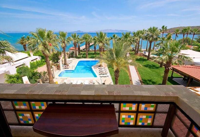 בית מלון כפרי My Marina Select